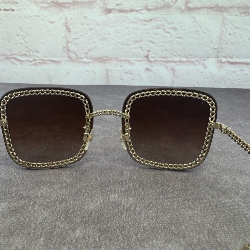 Chanel Square Sunglasses with CC Chain 4244 - Picture 12 of 16